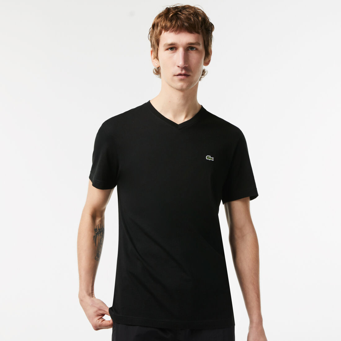 Lacoste V-neck Cotton Men\'s T Shirts Black | 539-UZVSJL