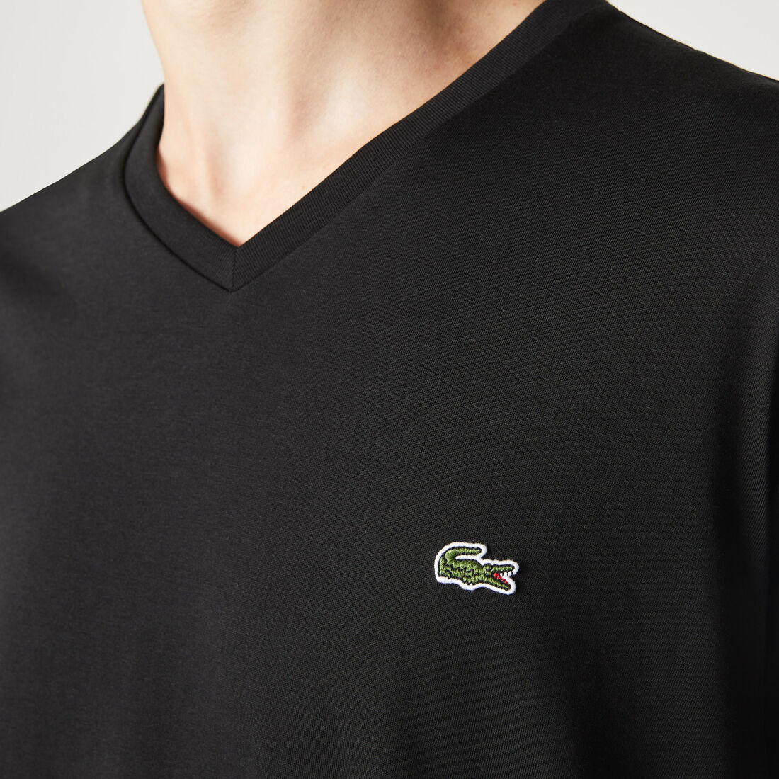 Lacoste V-neck Pima Cotton Jersey Men's T Shirts Black | 049-KDZQUI