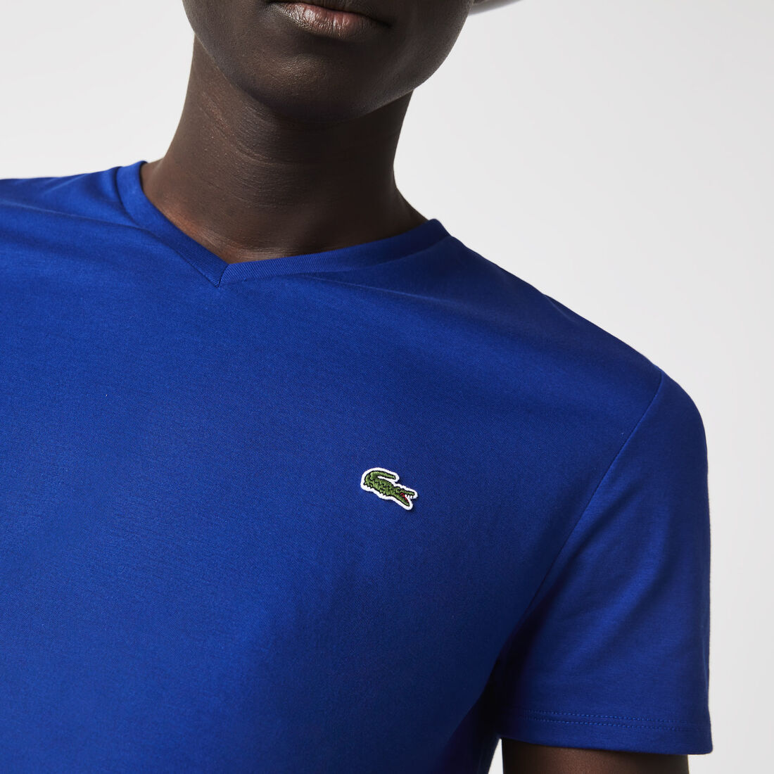 Lacoste V-neck Pima Cotton Jersey Men's T Shirts Blue | 907-ATKHWD